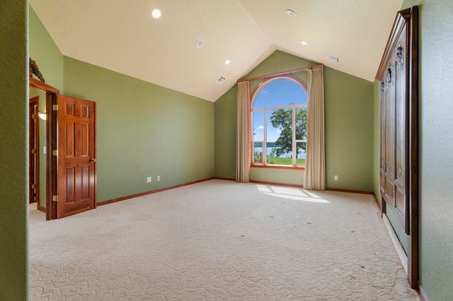 5069 Lake Breeze Road, Grove, OK 74344