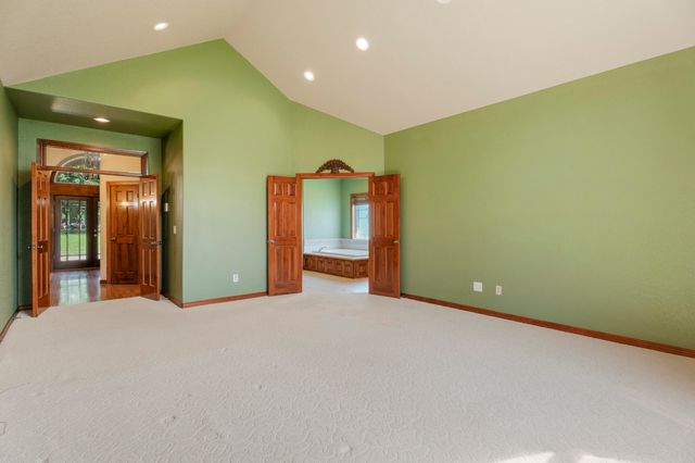 5069 Lake Breeze Road, Grove, OK 74344