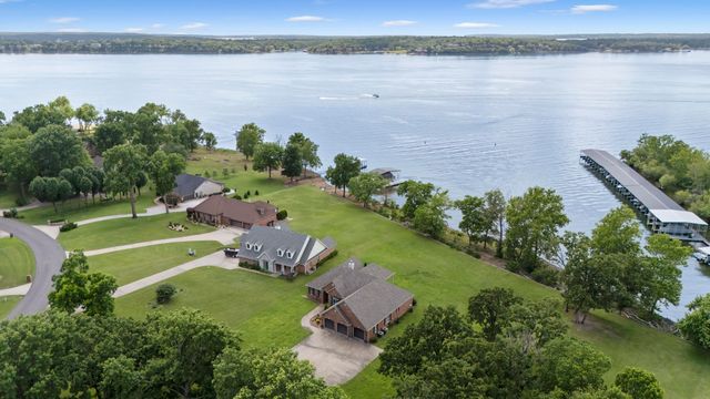 5069 Lake Breeze Road, Grove, OK 74344