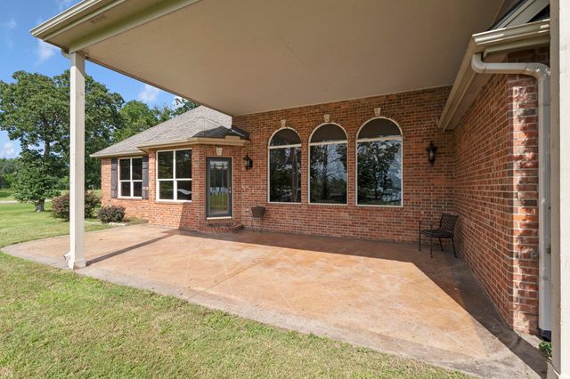5069 Lake Breeze Road, Grove, OK 74344