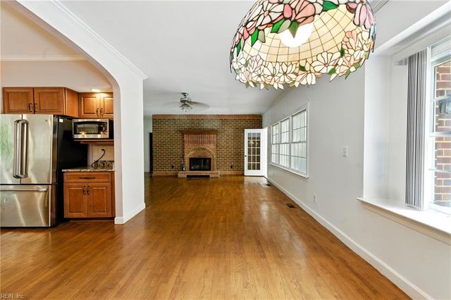 1917 Hallmark WAY, Chesapeake, VA 23323