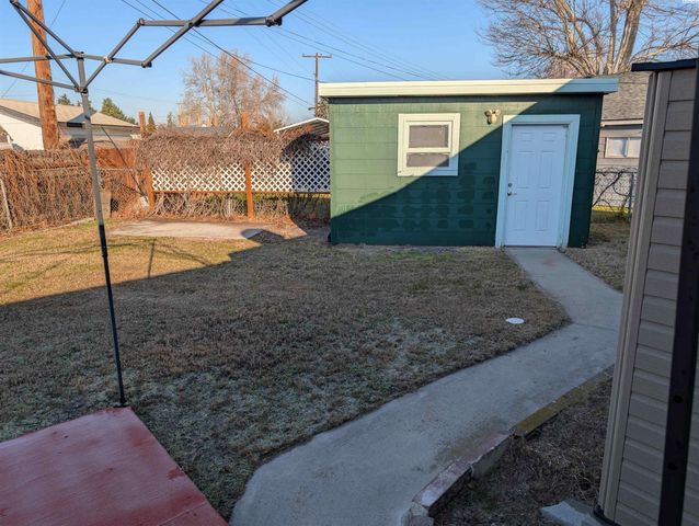 1011 Winslow Ave., Richland, WA 99354