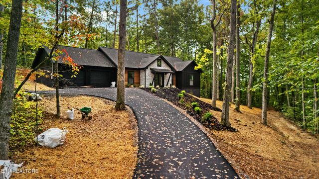 2521 Black Oak Ridge Rd, Sevierville, TN 37876