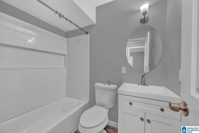 2001 PAWNEE DRIVE, Jasper, AL 35504