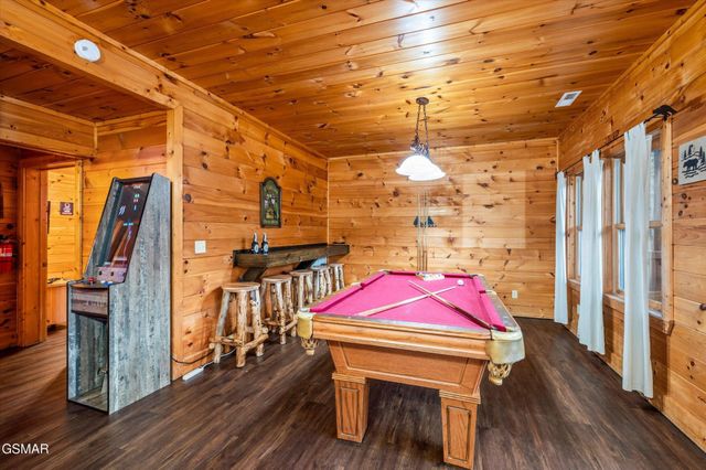 2828 Ridge Creek Circle, Sevierville, TN 37876