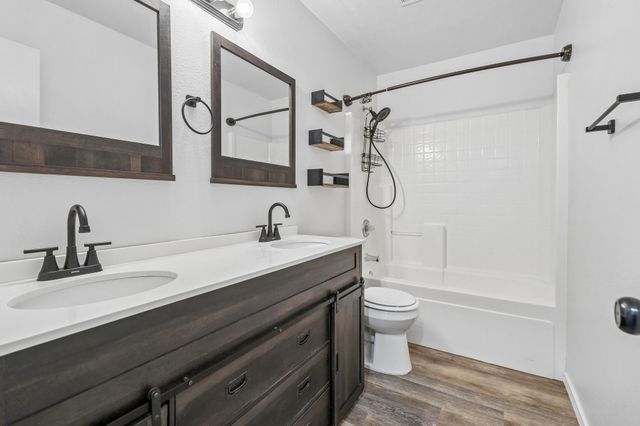 101 Apache Trail, Alvarado, TX 76009