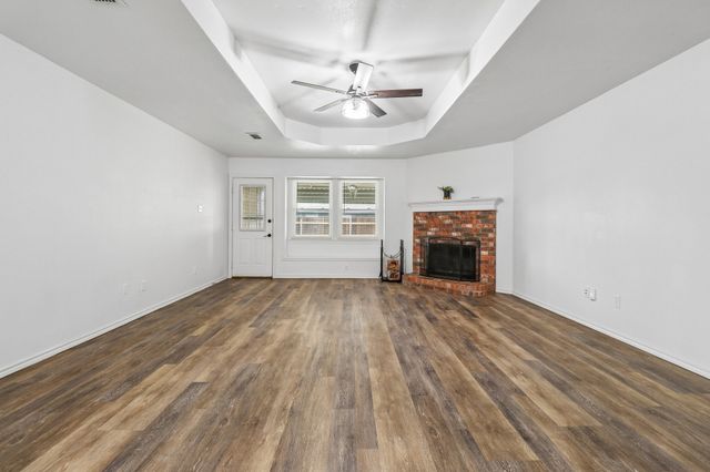 101 Apache Trail, Alvarado, TX 76009