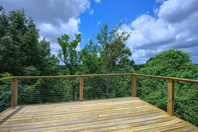 30 Overlook Drive, Little Rock, AR 72207