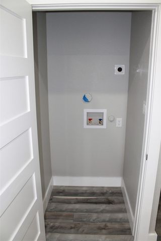 104 S Hubbard Street, Alvord, TX 76225