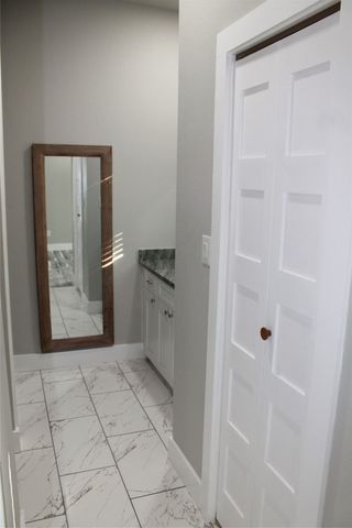 104 S Hubbard Street, Alvord, TX 76225