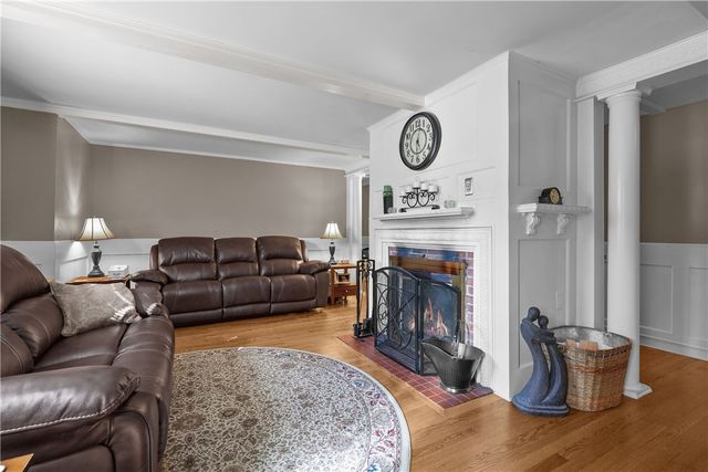 93 South Pierce Road, East Greenwich, RI 02818