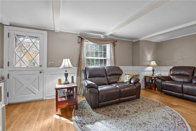 93 South Pierce Road, East Greenwich, RI 02818