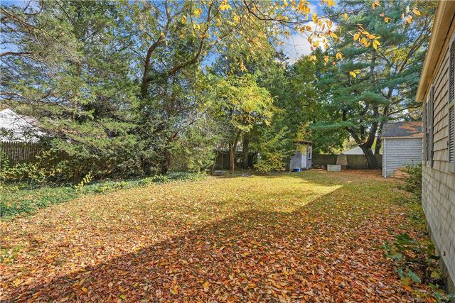 93 South Pierce Road, East Greenwich, RI 02818