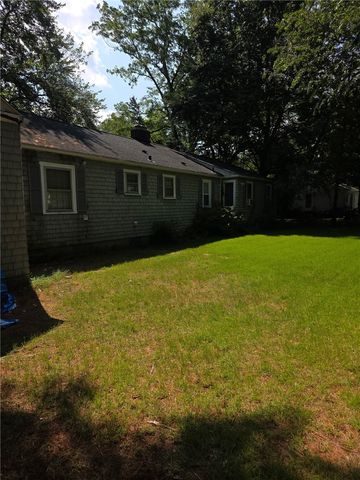 93 South Pierce Road, East Greenwich, RI 02818