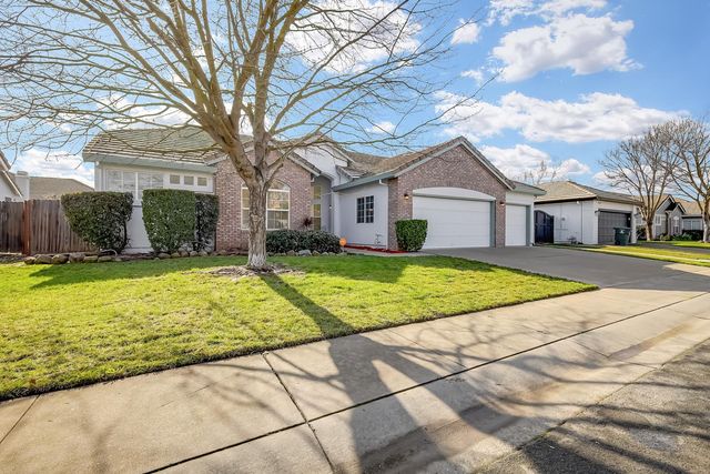 2004 Falls Dr, Yuba City, CA 95993