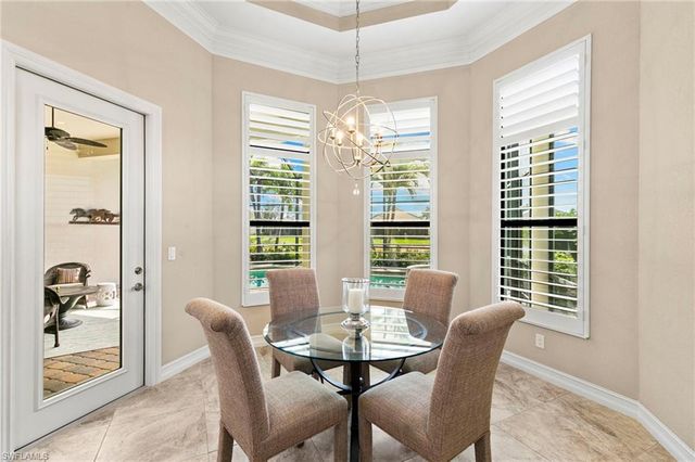 7262 Lantana CIR, Naples, FL 34119