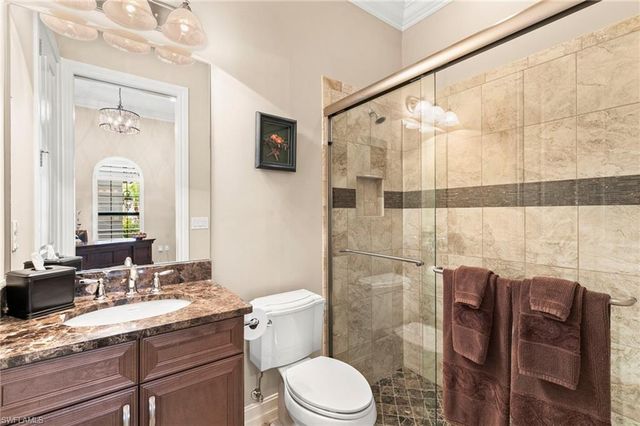 7262 Lantana CIR, Naples, FL 34119