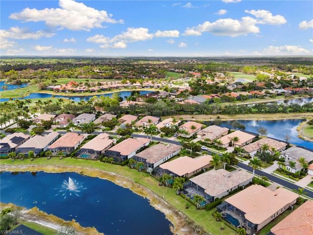 7262 Lantana CIR, Naples, FL 34119