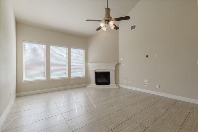 1104 Hoyt Drive, Mckinney, TX 75071