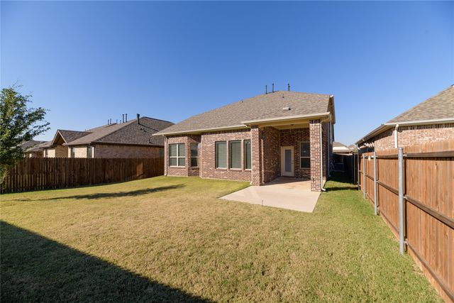 1104 Hoyt Drive, Mckinney, TX 75071