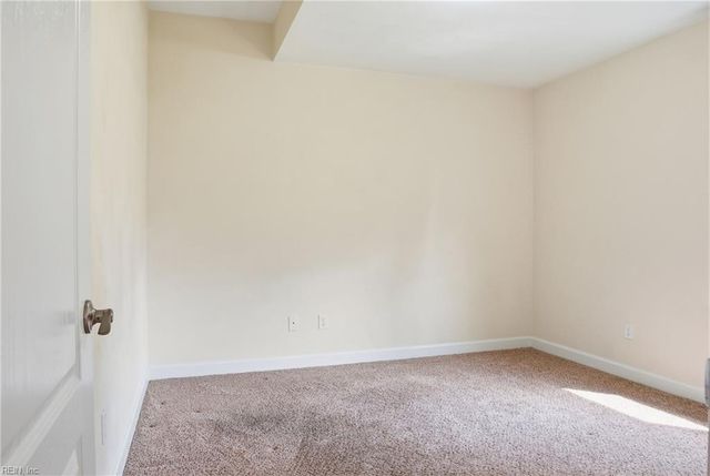 912 Norfleet RD, Virginia Beach, VA 23464