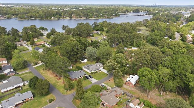 912 Norfleet RD, Virginia Beach, VA 23464