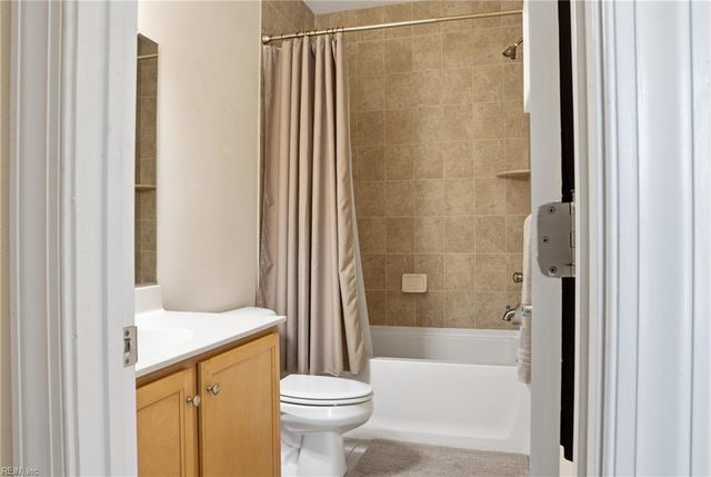 912 Norfleet RD, Virginia Beach, VA 23464