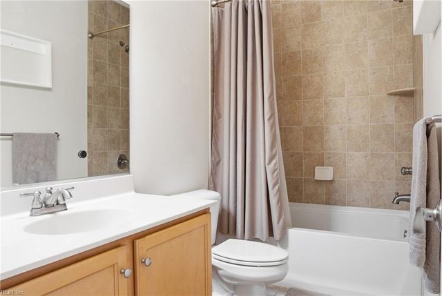 912 Norfleet RD, Virginia Beach, VA 23464