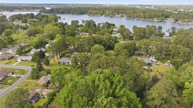 912 Norfleet RD, Virginia Beach, VA 23464