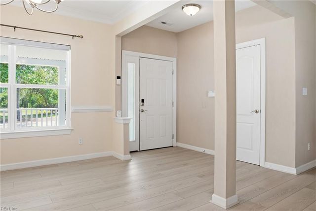 912 Norfleet RD, Virginia Beach, VA 23464