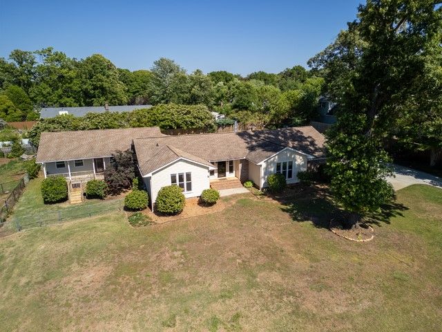 1011 Sierra Drive, Easley, SC 29642