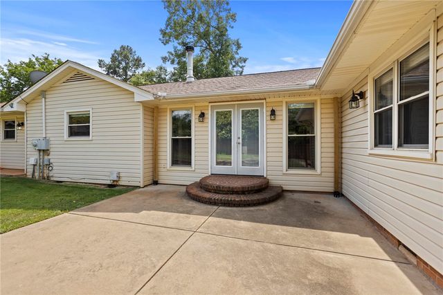 1011 Sierra Drive, Easley, SC 29642
