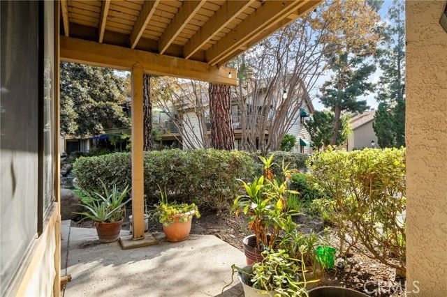 16211 Downey 68, Paramount, CA 90723