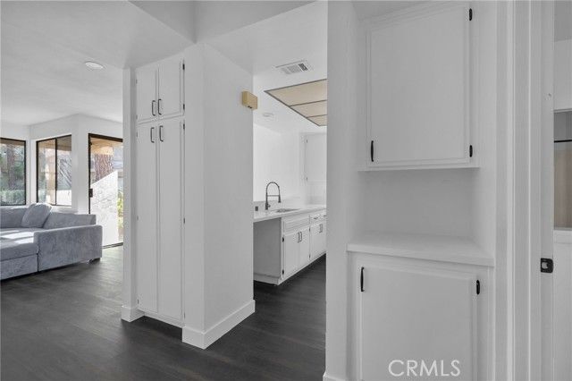 16211 Downey 68, Paramount, CA 90723