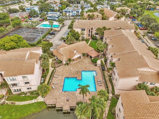 2796 S University Dr 2104, Davie, FL 33328