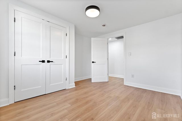 101 Bayberry Lane, Willingboro, NJ 08046