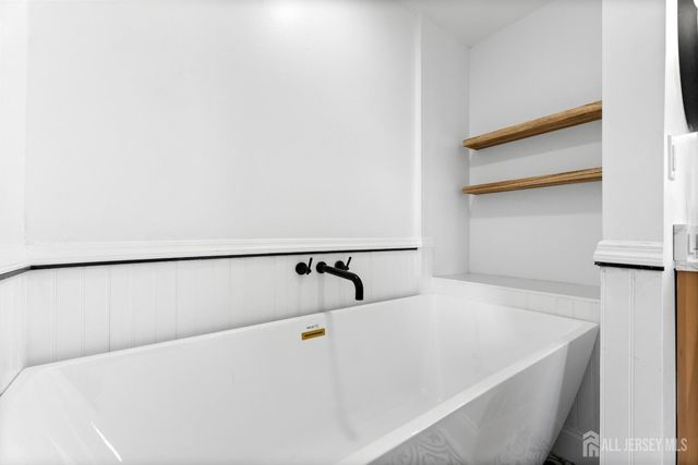 101 Bayberry Lane, Willingboro, NJ 08046