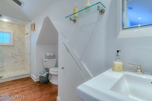 94 Embury Avenue, Ocean Grove, NJ 07756