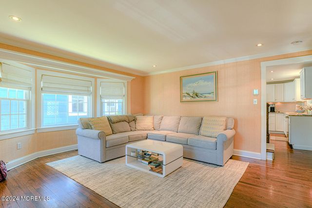 94 Embury Avenue, Ocean Grove, NJ 07756