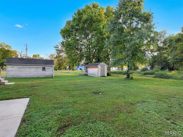 609 S 2nd Street, Pacific, MO 63069