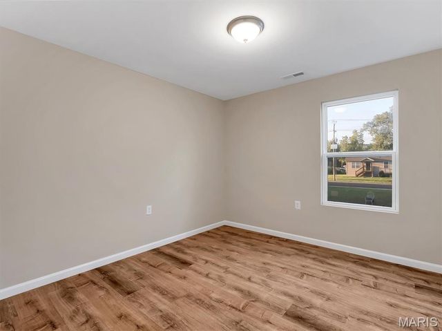 609 S 2nd Street, Pacific, MO 63069