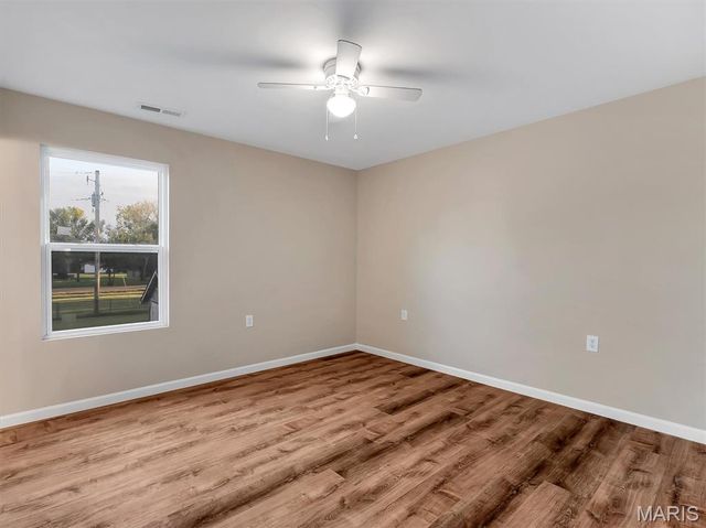 609 S 2nd Street, Pacific, MO 63069