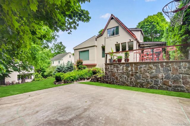 6 Judson Avenue, Ardsley, NY 10502