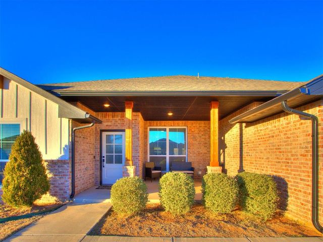 8605 NW 77th Place, Oklahoma City, OK 73132