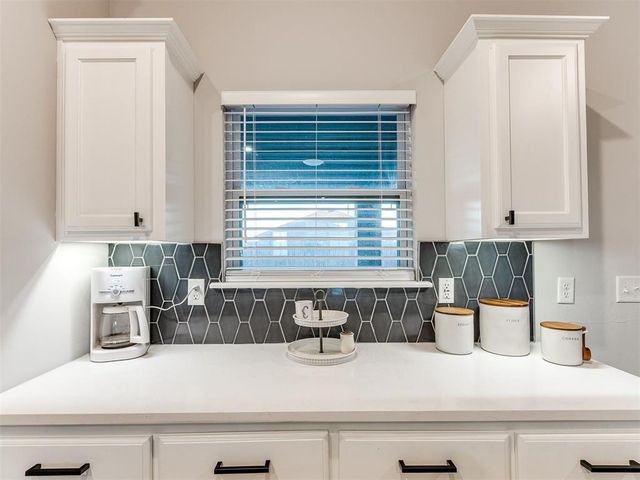 8605 NW 77th Place, Oklahoma City, OK 73132