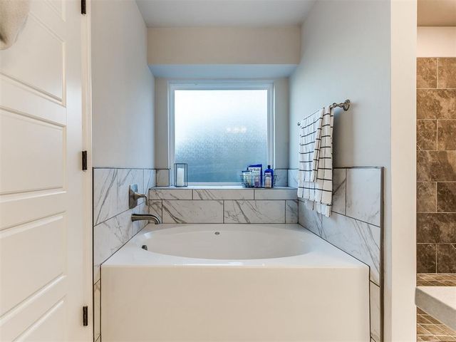 8605 NW 77th Place, Oklahoma City, OK 73132