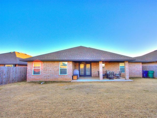 8605 NW 77th Place, Oklahoma City, OK 73132