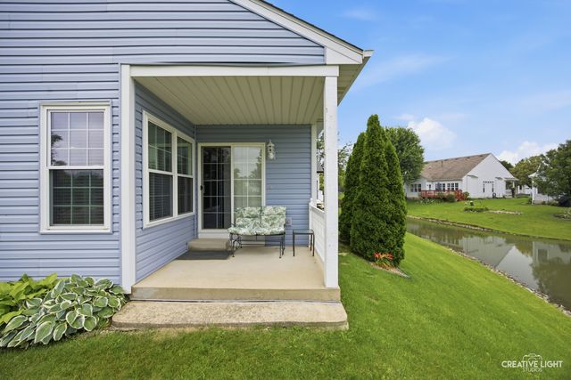1901 Lakeside Drive, Montgomery, IL 60538
