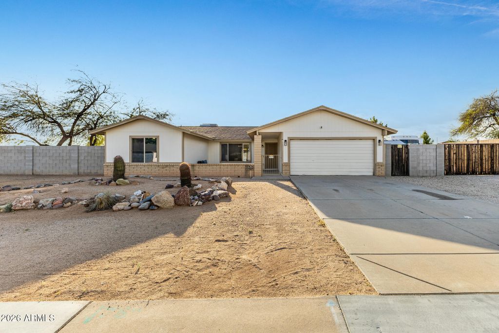 1622 N TERRIPIN Street, Mesa, AZ 85207