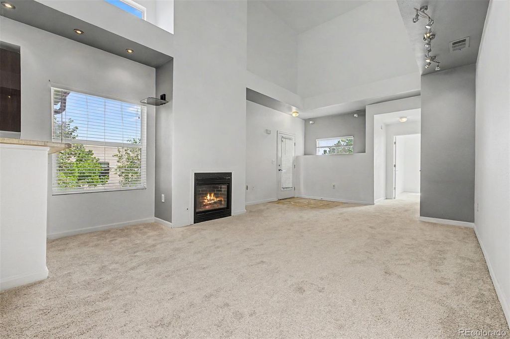 18284 E Floyd Avenue J, Aurora, CO 80013